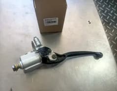 Scooter GY6 125-150 Ön Fren Sağ üst Merkezi oem